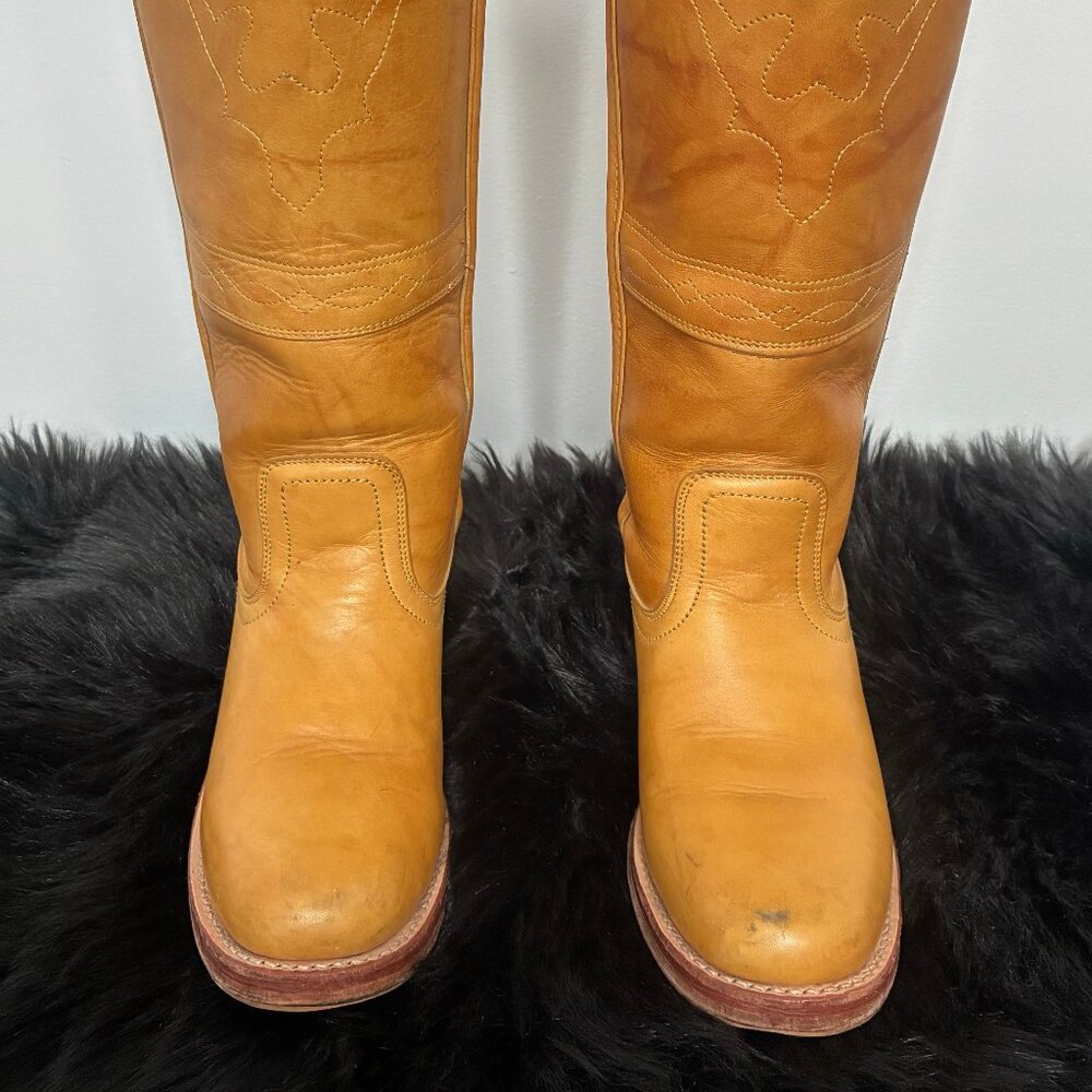 Frye Campus ST Horse, Banana, Size 8 1/2